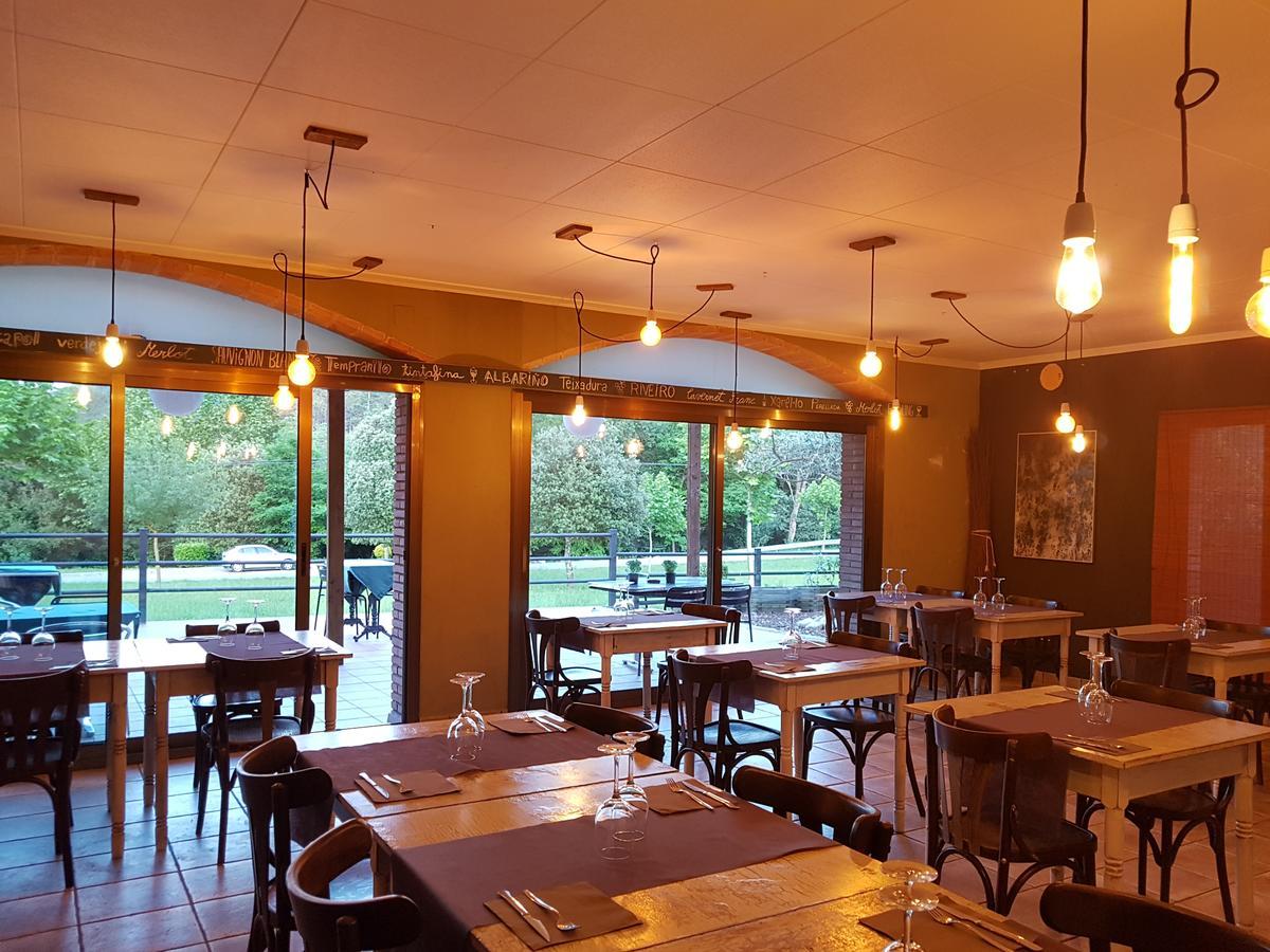 Hostal De L'Aigua Sant Llorenc de la Muga Bagian luar foto